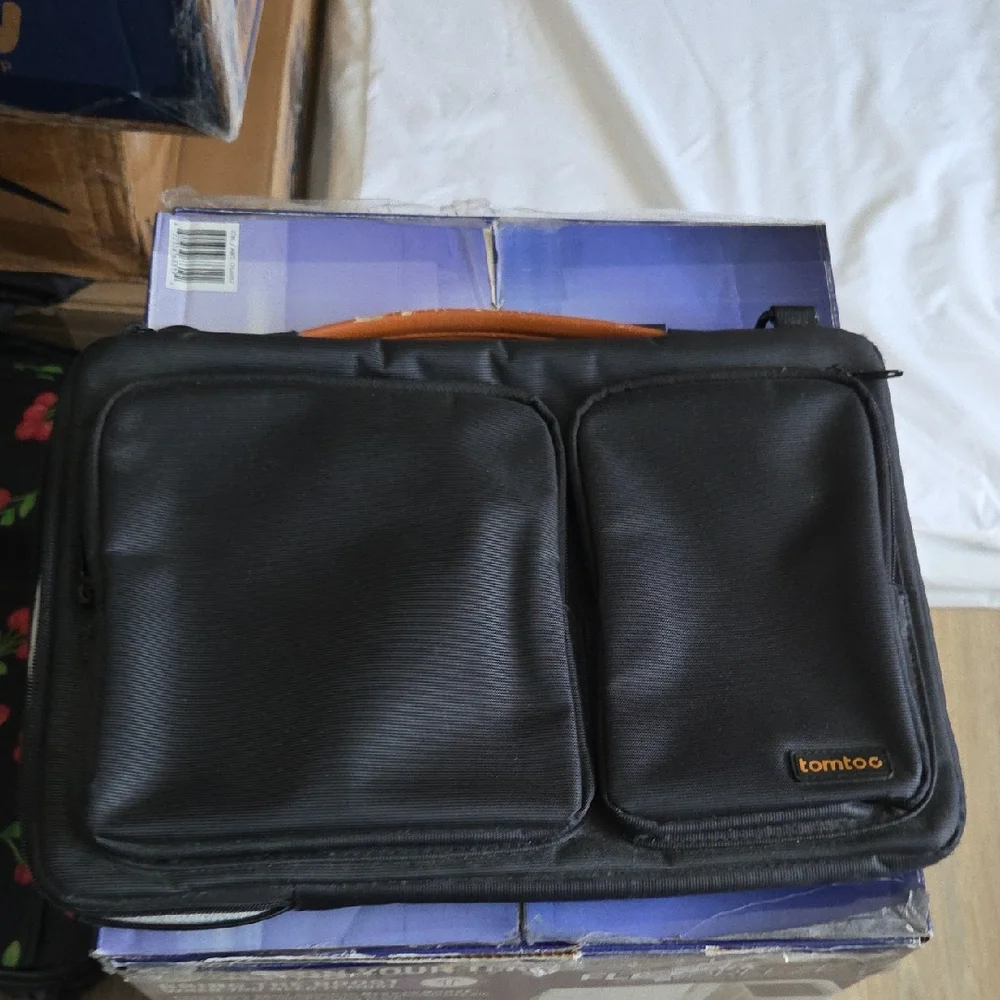 Tomtoc Black Laptop Bag Unisex